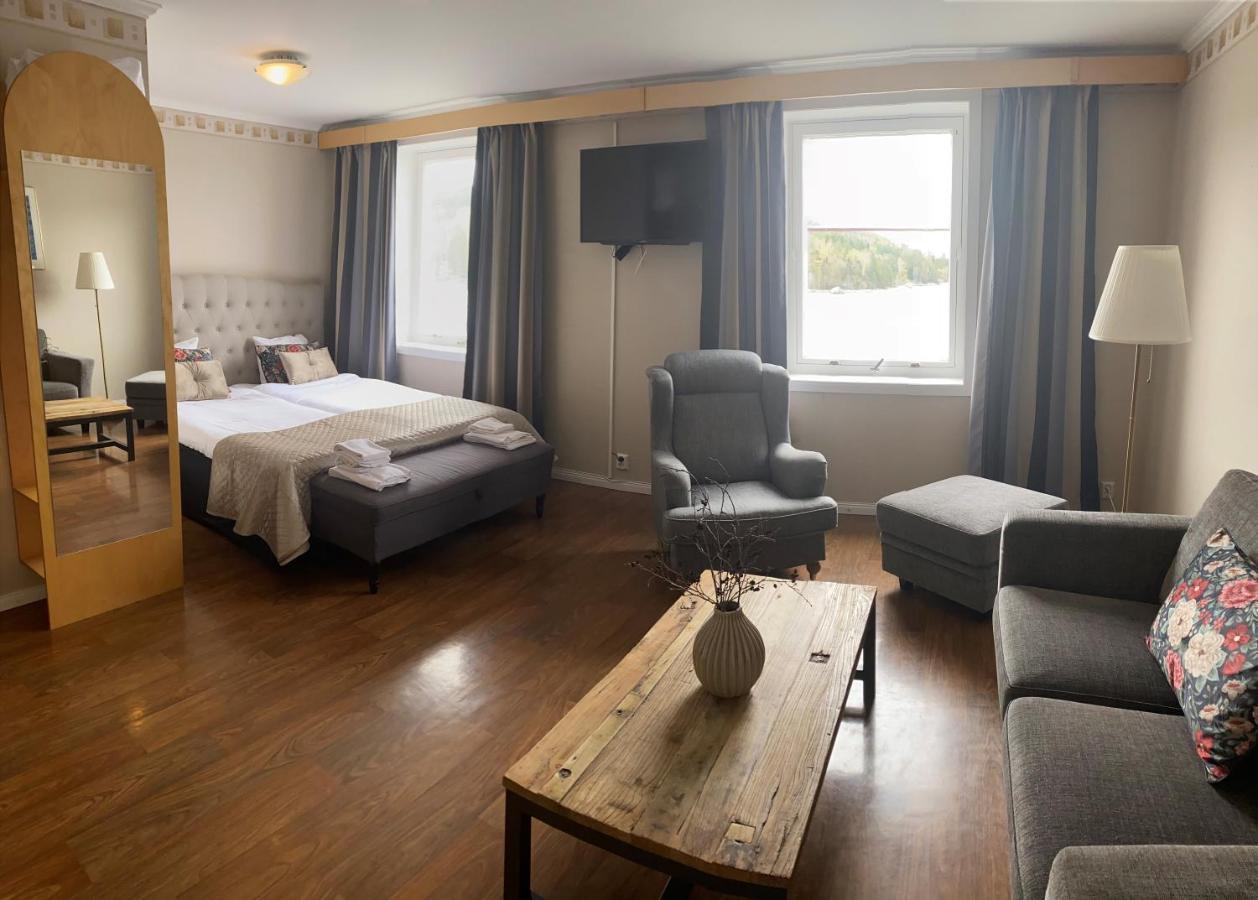 Bjoerkuddens Hotell & Restaurang Sandoverken Bagian luar foto