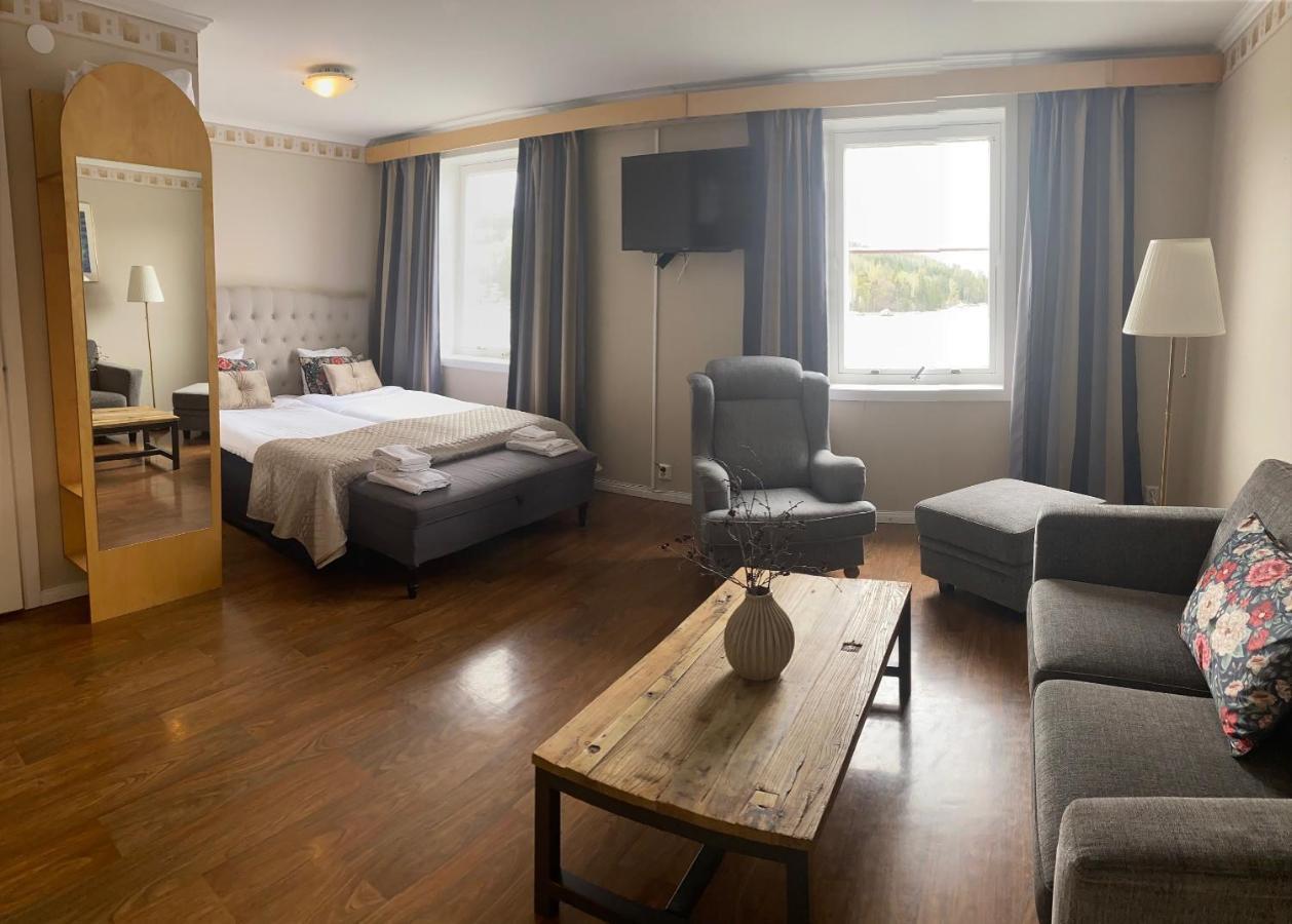 Bjoerkuddens Hotell & Restaurang Sandoverken Bagian luar foto