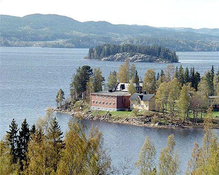 Bjoerkuddens Hotell & Restaurang Sandoverken Bagian luar foto